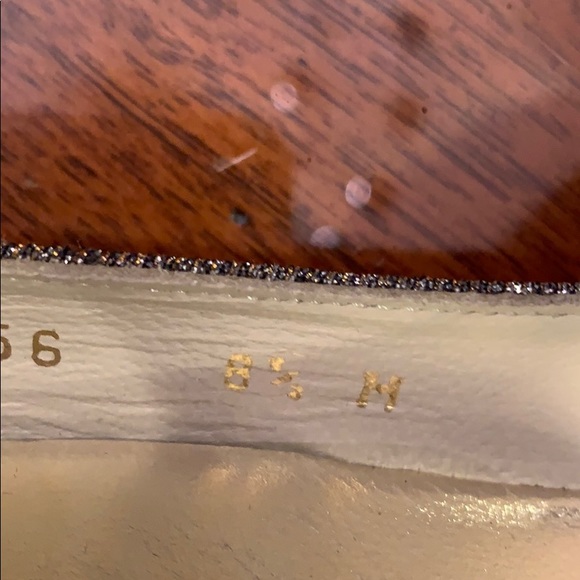 Stuart Weizmann silver sparkle pumps - Picture 8 of 8